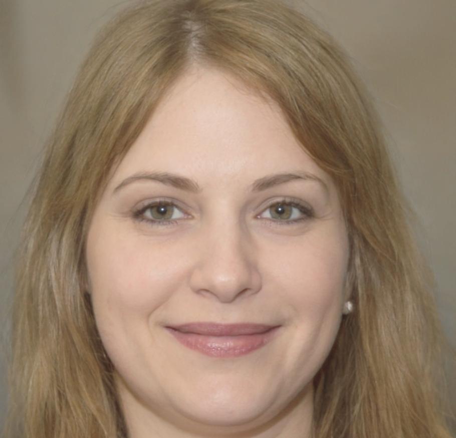 Elena Ruiz, especialista en planificación financiera estratégica